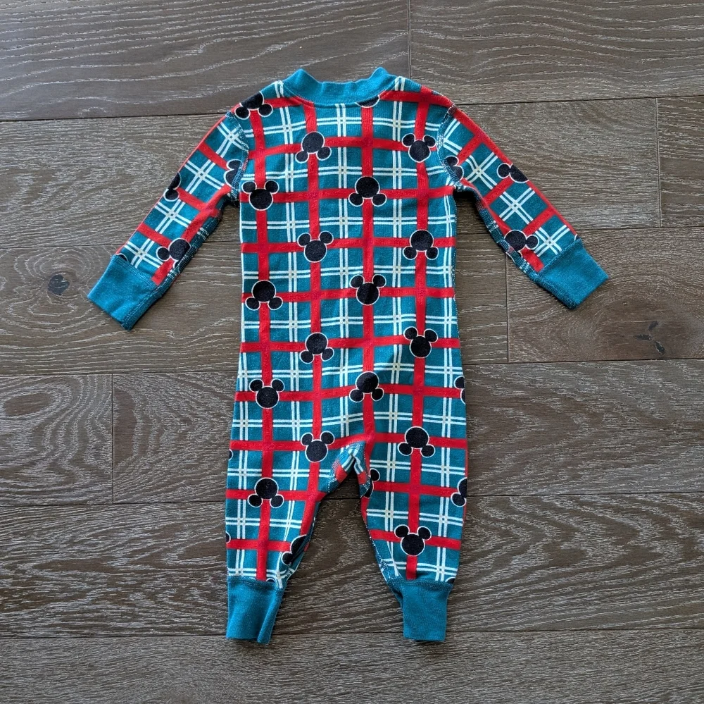Hanna Andersson Disney Holiday Plaid Baby Zip Sleeper In Mickey Holiday Plaid